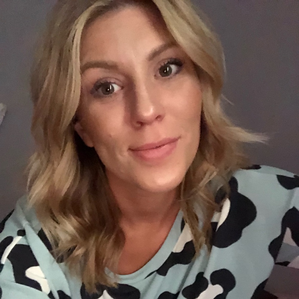 Meet your Posher, Amelia